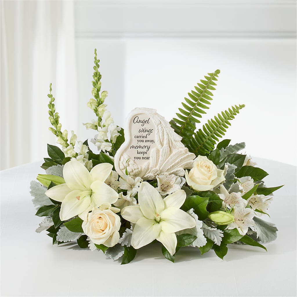 Holding You Close Arrangement – Pukalani Floral, Paia HI