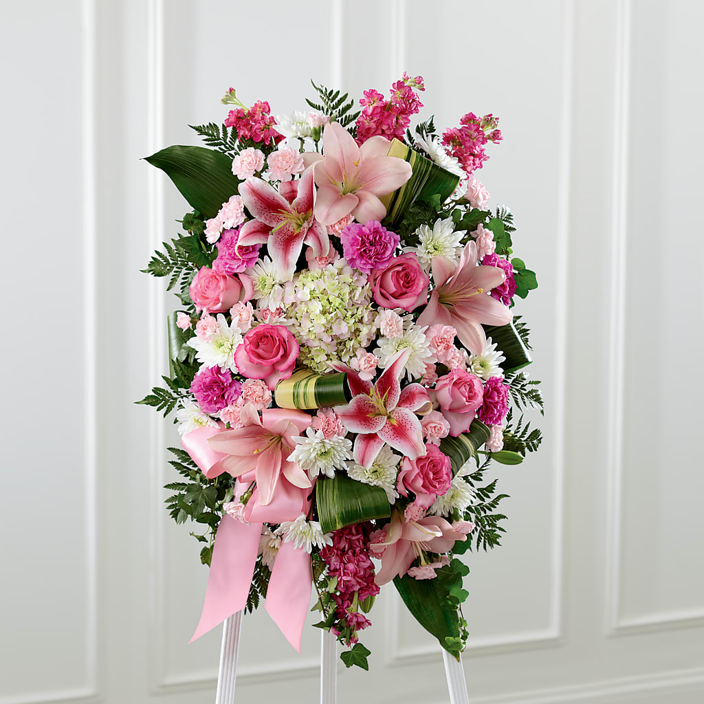 Comforting Standing Spray – Pukalani Floral, Paia HI