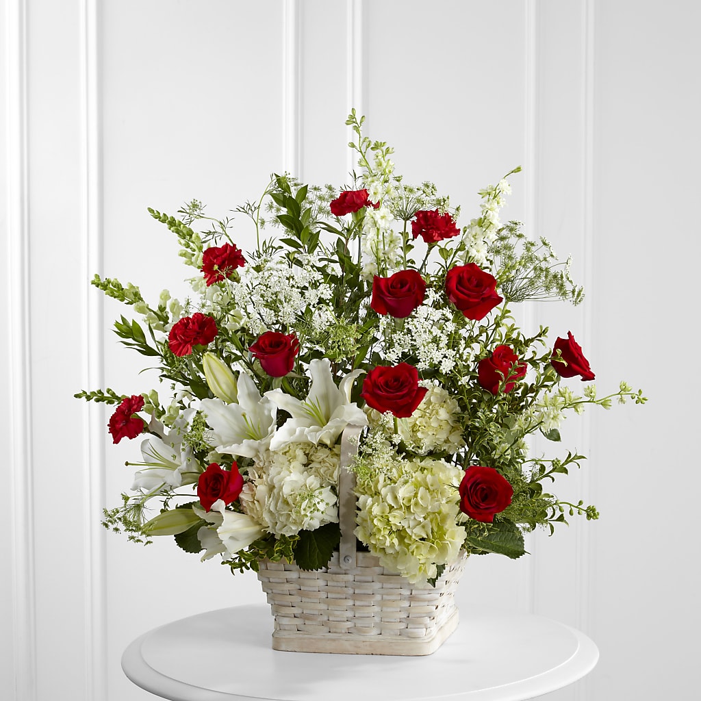 In Loving Memory Arrangement – Pukalani Floral, Paia HI