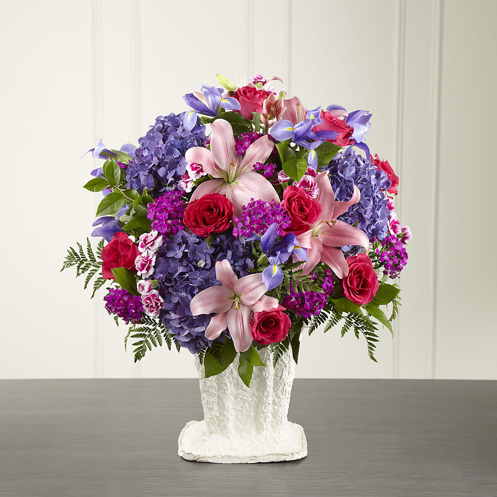We Fondly Remember Arrangement – Pukalani Floral, Paia HI