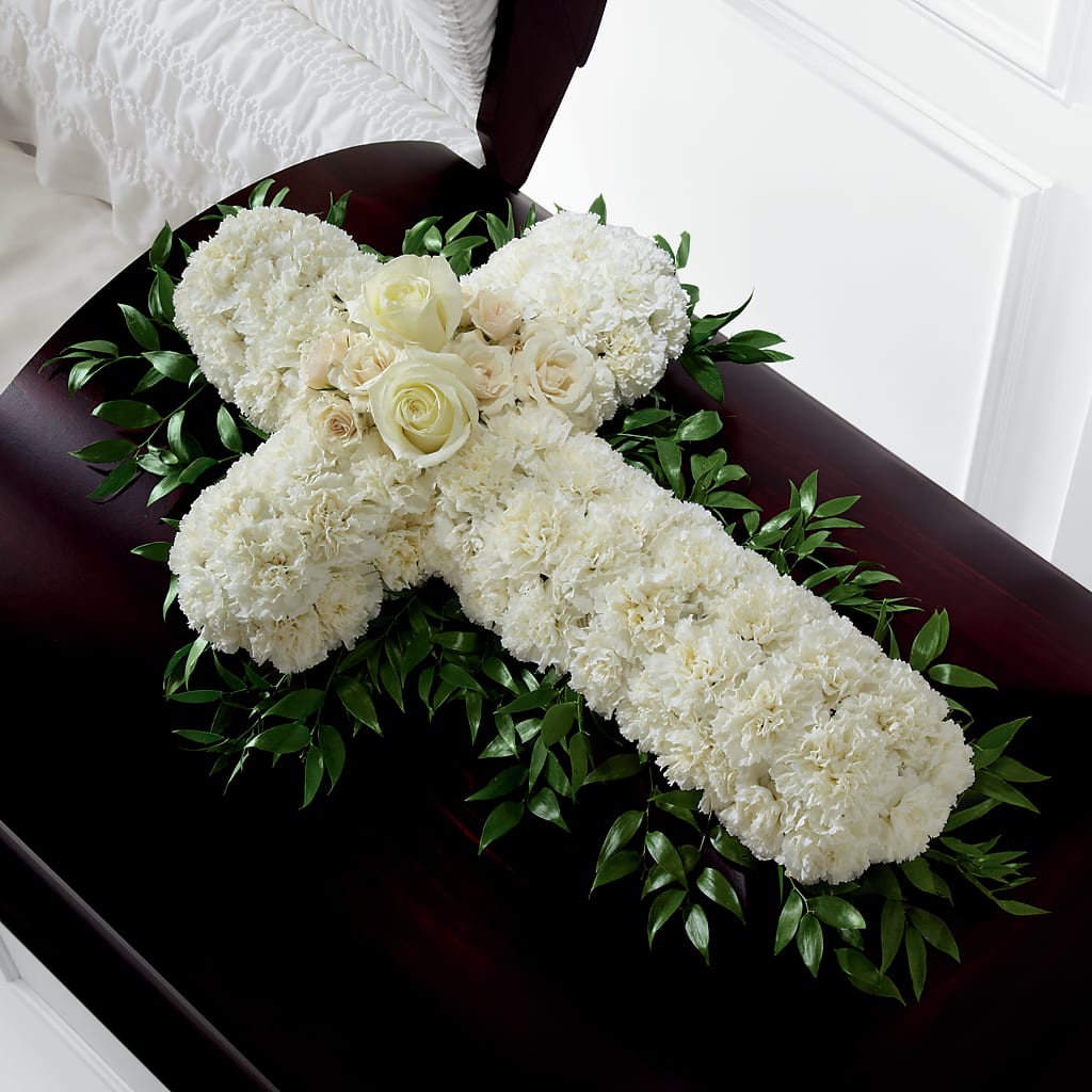 Peaceful Memories Casket Spray (Standard) – Pukalani Floral, Paia HI