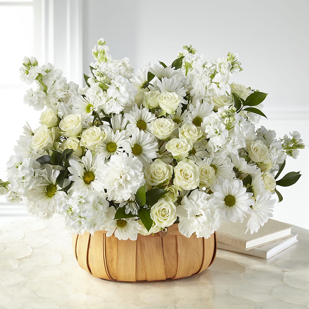 Graceful Garden Basket – Pukalani Floral, Paia HI