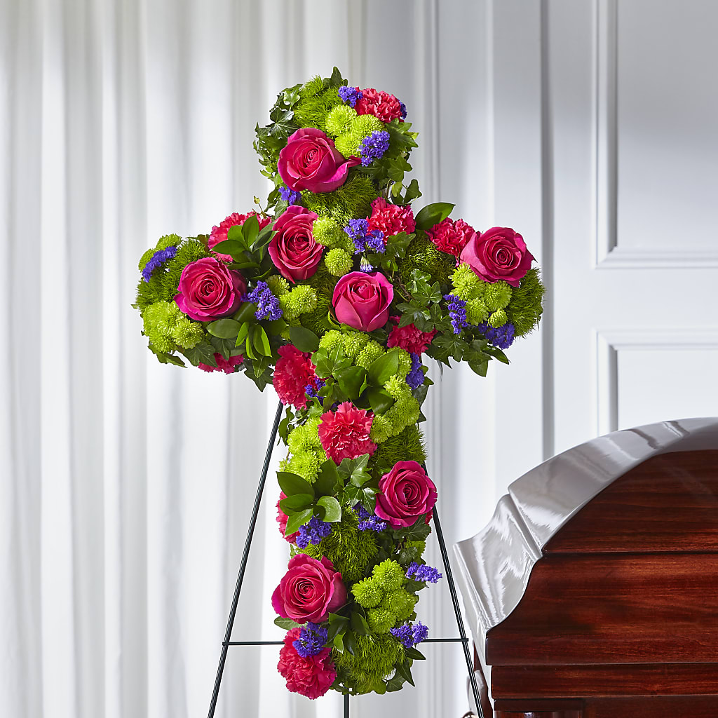 Tribute Rose Floral Cross – Pukalani Floral, Paia HI