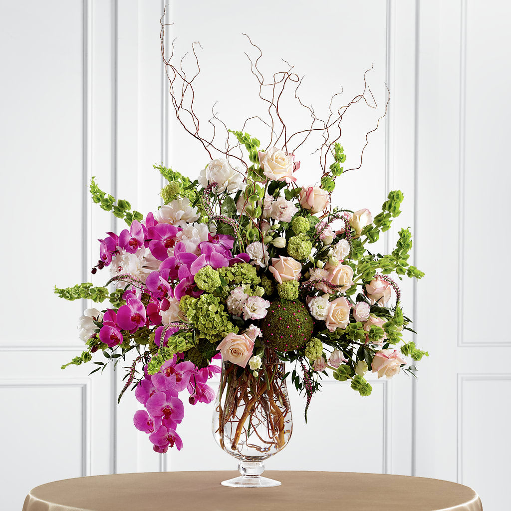 Soft Sophistication Arrangement – Pukalani Floral, Paia HI