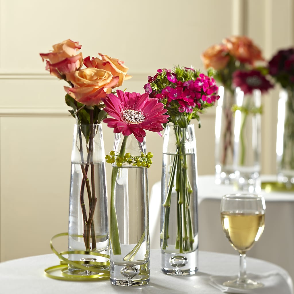 Sparkling Toast Centerpiece – Pukalani Floral, Paia HI