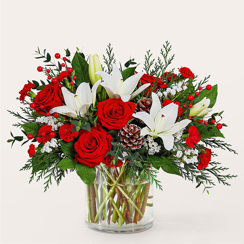 Best in Snow Bouquet –  Pukalani Floral, Paia HI